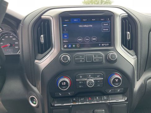 Used 2021 Chevrolet Silverado 1500 LT Trail Boss AWD/4WD image 11