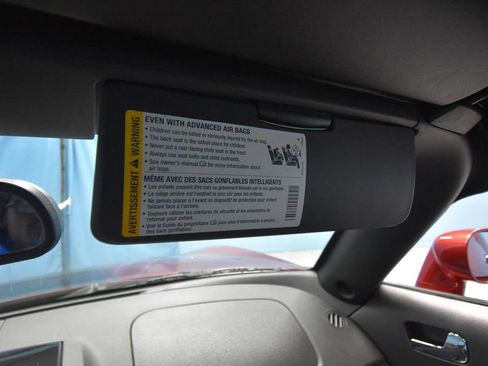 Used 2009 Saturn Sky Ruby Red image 21