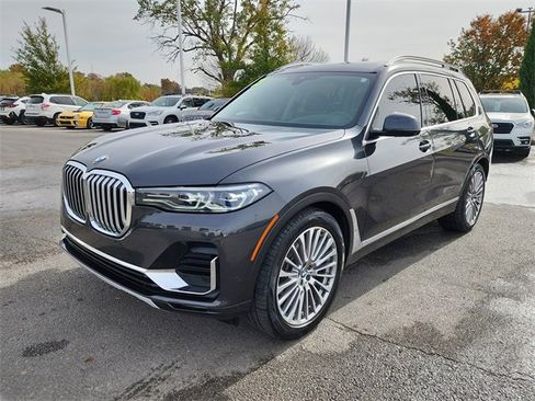 Used 2021 BMW X7 xDrive40i w/ Premium Package image 9