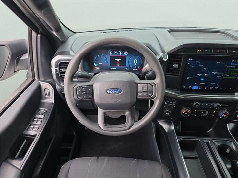 Used 2024 Ford F150 STX image 17