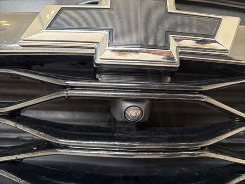 Certified 2023 Chevrolet Blazer RS w/ Driver Confidence II Package image 4