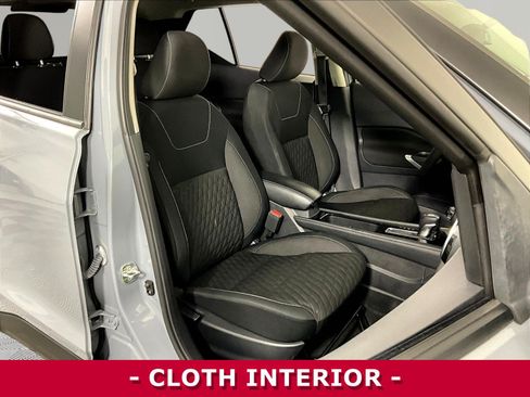 Used 2021 Nissan Kicks SV FWD image 28