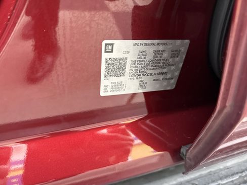 Used 2020 Chevrolet Tahoe LT image 38