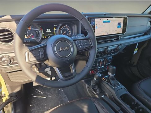 New 2026 Jeep Wrangler Rubicon image 18