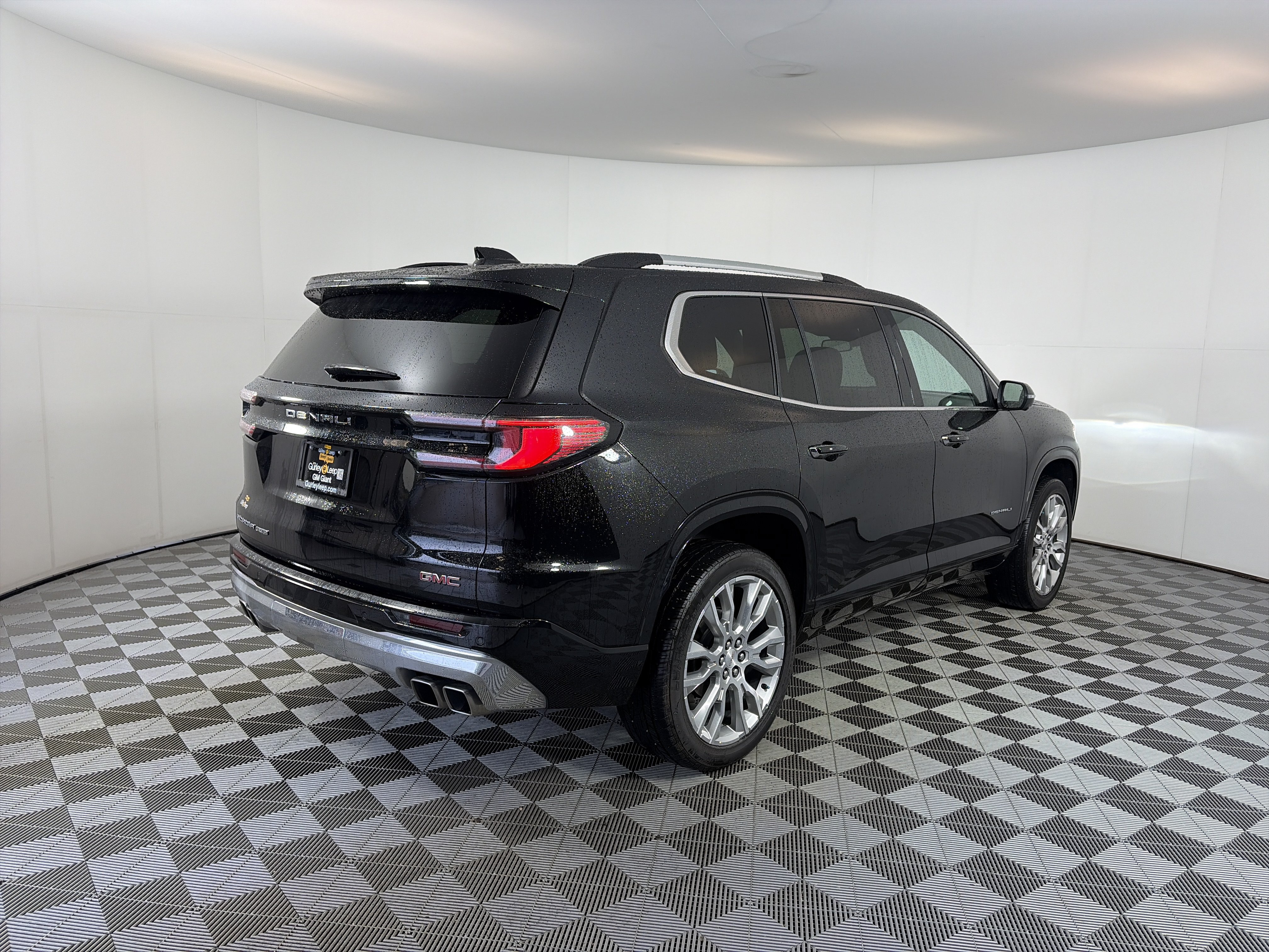Certified 2024 GMC Acadia Denali w/ LPO, Floor Liner Package AWD/4WD image 11