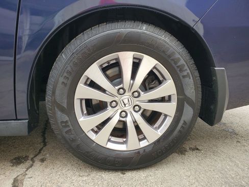 Used 2014 Honda Odyssey EX image 42