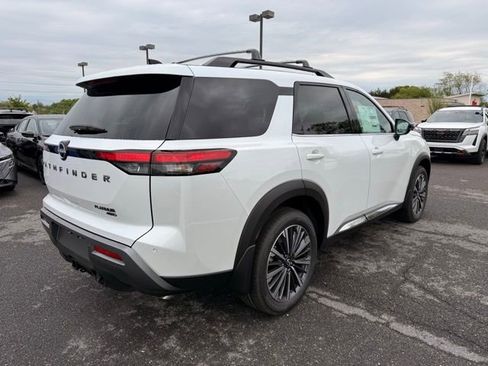 New 2026 Nissan Pathfinder Platinum AWD/4WD image 5