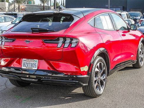 Used 2021 Ford Mustang Mach-E Premium image 9