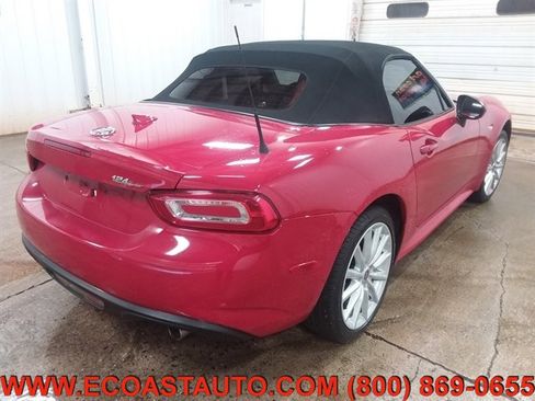 Used 2018 FIAT 124 Spider Lusso image 3