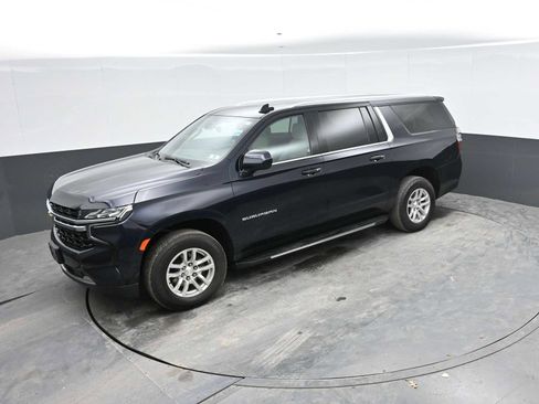 Used 2022 Chevrolet Suburban LS AWD/4WD image 31