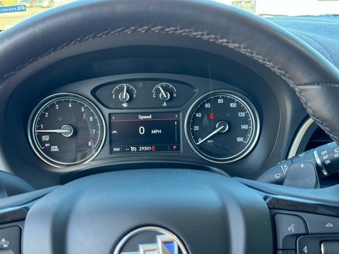 Used 2023 Buick Enclave Essence w/ Experience Buick Package image 23