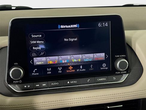 Certified 2023 Nissan Rogue SV w/ SV Premium B Package FWD image 15