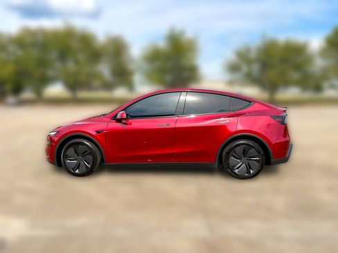 Used 2026 Tesla Model Y Long Range AWD/4WD image 8