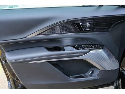 New 2026 Cadillac Lyriq V image 17