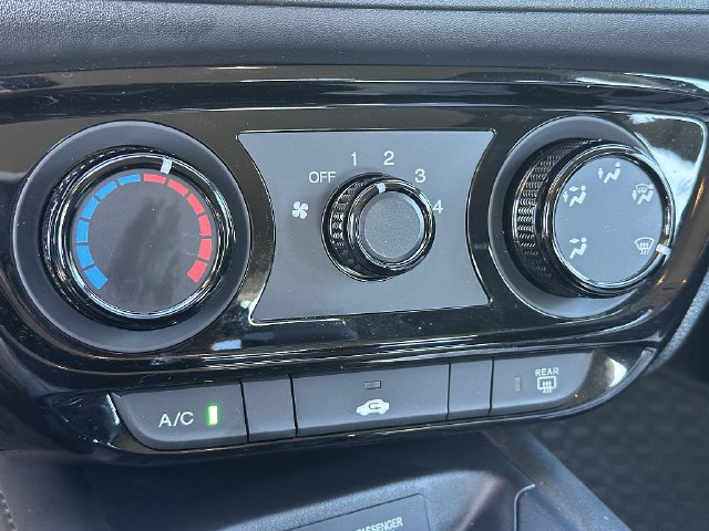 Used 2019 Honda HR-V LX image 25