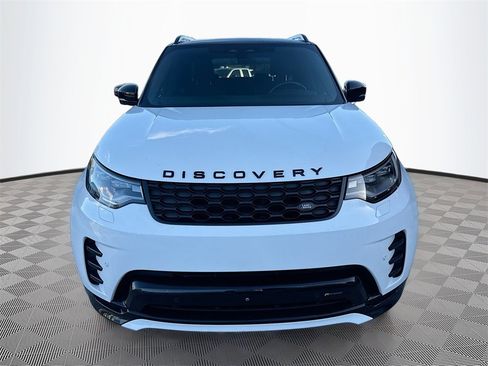 Used 2023 Land Rover Discovery S R-Dynamic image 2