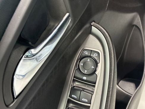 Used 2024 Chevrolet Malibu LT FWD image 18