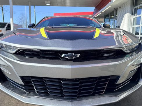 Used 2021 Chevrolet Camaro SS image 15
