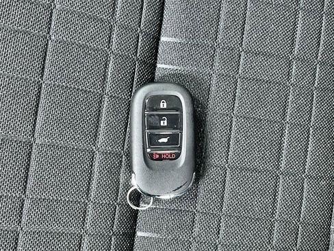 New 2026 Honda HR-V LX image 31