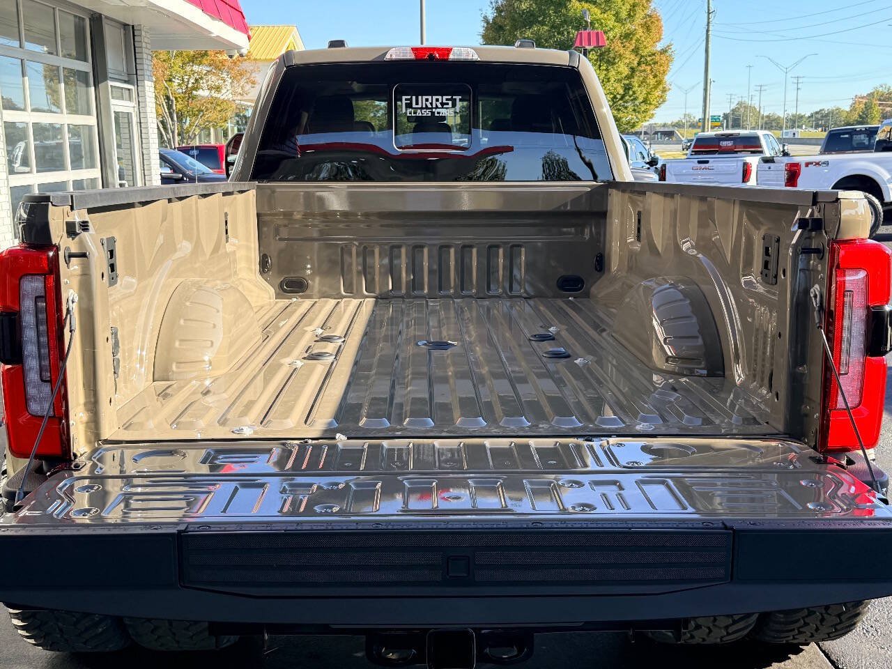 Used 2027 Ford F450 Platinum w/ Platinum Plus Package AWD/4WD image 10