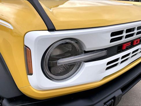 Used 2024 Ford Bronco Heritage Edition AWD/4WD image 31