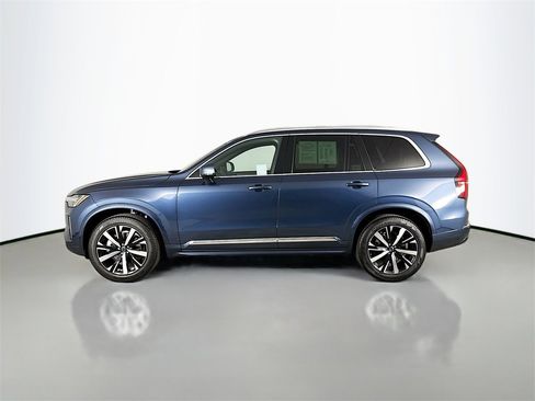 Certified 2026 Volvo XC90 B6 Core image 4