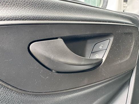 Used 2019 Mercedes-Benz Sprinter 170 image 14