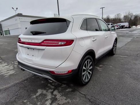 Used 2019 Lincoln MKC Reserve image 9