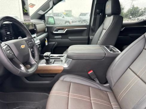 New 2026 Chevrolet Silverado 1500 High Country AWD/4WD image 23