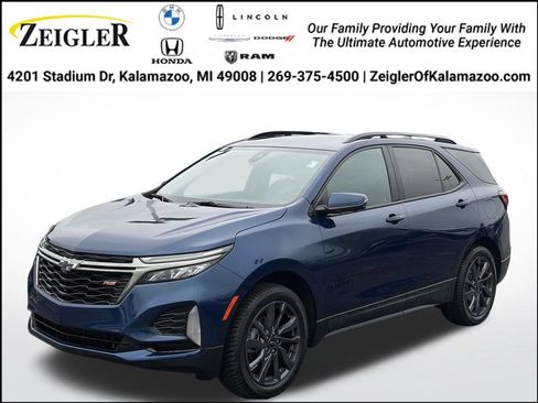 Used 2023 Chevrolet Equinox RS AWD/4WD image 1