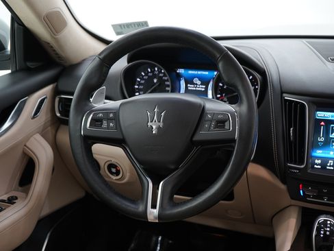 Used 2017 Maserati Levante S AWD/4WD image 15
