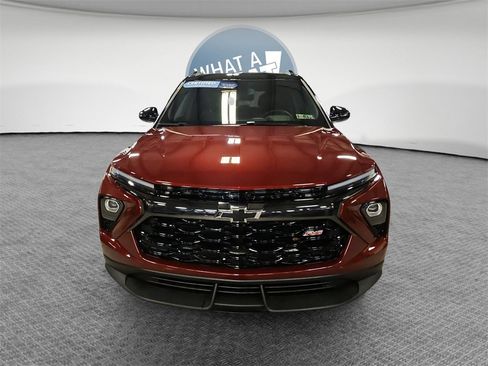 Certified 2025 Chevrolet TrailBlazer RS w/ Convenience Package image 9