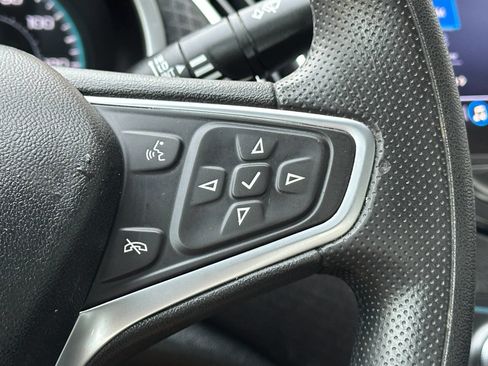 Used 2023 Chevrolet Malibu LT FWD image 30