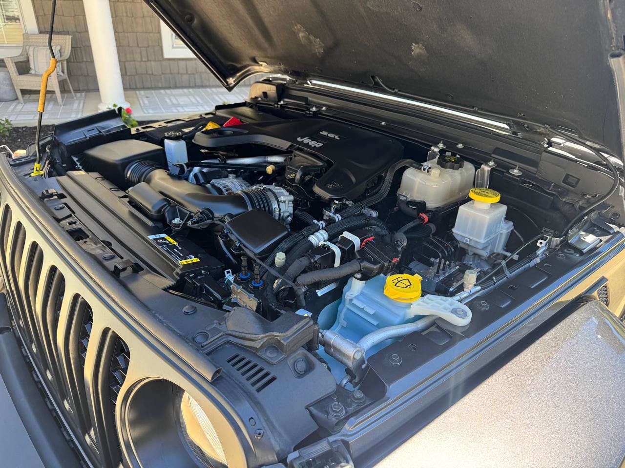 Used 2021 Jeep Gladiator Sport AWD/4WD image 23