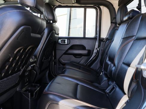 Used 2022 Jeep Gladiator Mojave w/ LED Lighting Group image 17