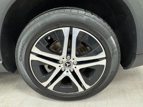 Used 2020 Mercedes-Benz GLS 450 4MATIC image 40