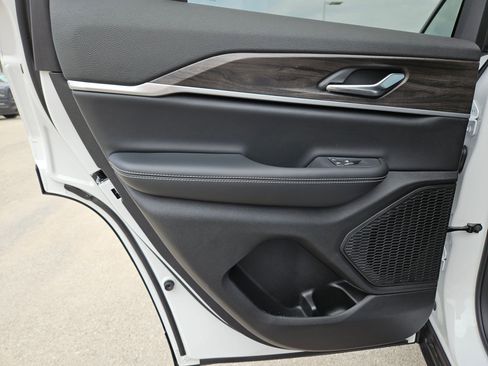 New 2026 Jeep Grand Cherokee Altitude RWD image 14