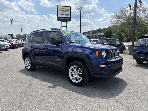 Used 2021 Jeep Renegade Sport w/ Sport Appearance Group AWD/4WD image 1