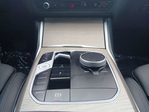 Used 2025 BMW 330i Sedan RWD image 16