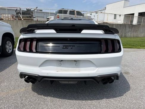 Used 2019 Ford Mustang GT w/ Black Accent Package RWD image 5