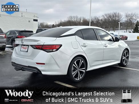 Used 2023 Nissan Sentra SR w/ SR Premium Package image 8