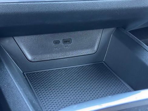 New 2026 Chevrolet Equinox LT w/ Safety and Technology Package AWD/4WD image 15
