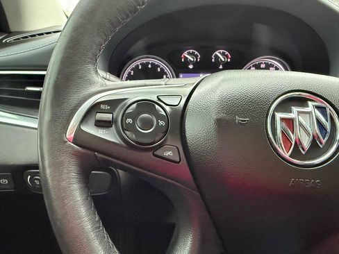 Used 2021 Buick Enclave Essence w/ Sport Touring Edition FWD image 7