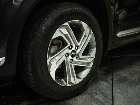 Used 2022 Hyundai Santa Fe SEL image 3