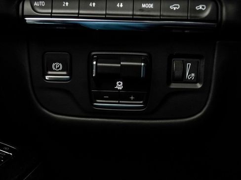 Used 2026 Cadillac Escalade Platinum Sport AWD/4WD image 43