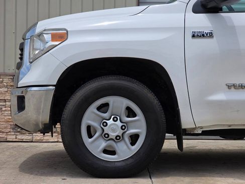 Used 2015 Toyota Tundra SR5 RWD image 41
