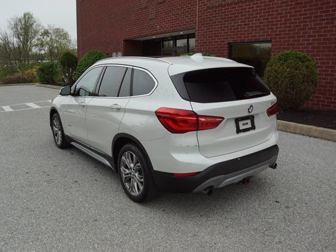 Used 2017 BMW X1 xDrive28i image 6