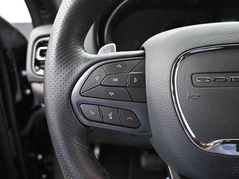 Used 2025 Dodge Durango GT image 33