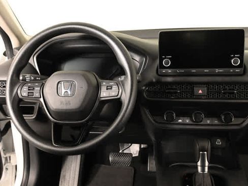 Used 2024 Honda HR-V LX image 3