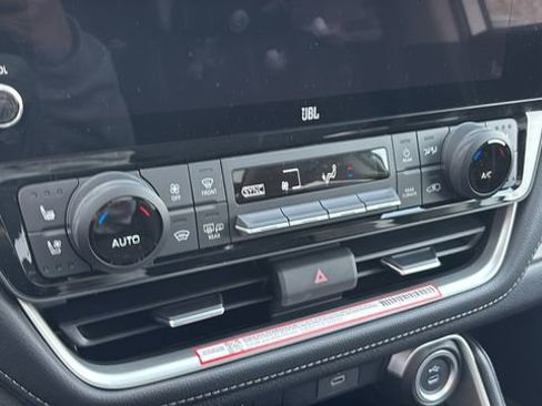 New 2026 Toyota Grand Highlander Platinum image 23